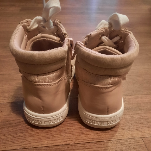 SOLD Michael Kors Pink Shoes, Size 10c - Picture 5 of 12